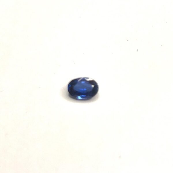 0.56Ct Heated Blue Sapphire (Loop Clean)